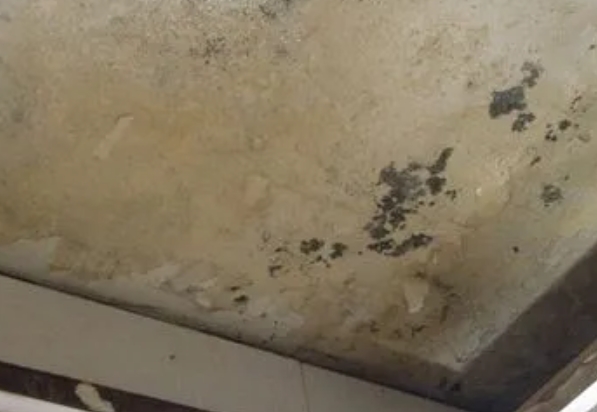 临汾阳台漏水维修公司分享下临汾卫生间渗水维修需要注意哪些问题。